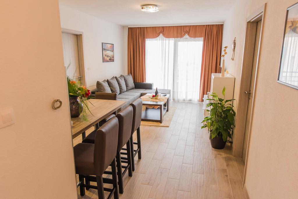 Apartment Grabovac Каштела Номер фото