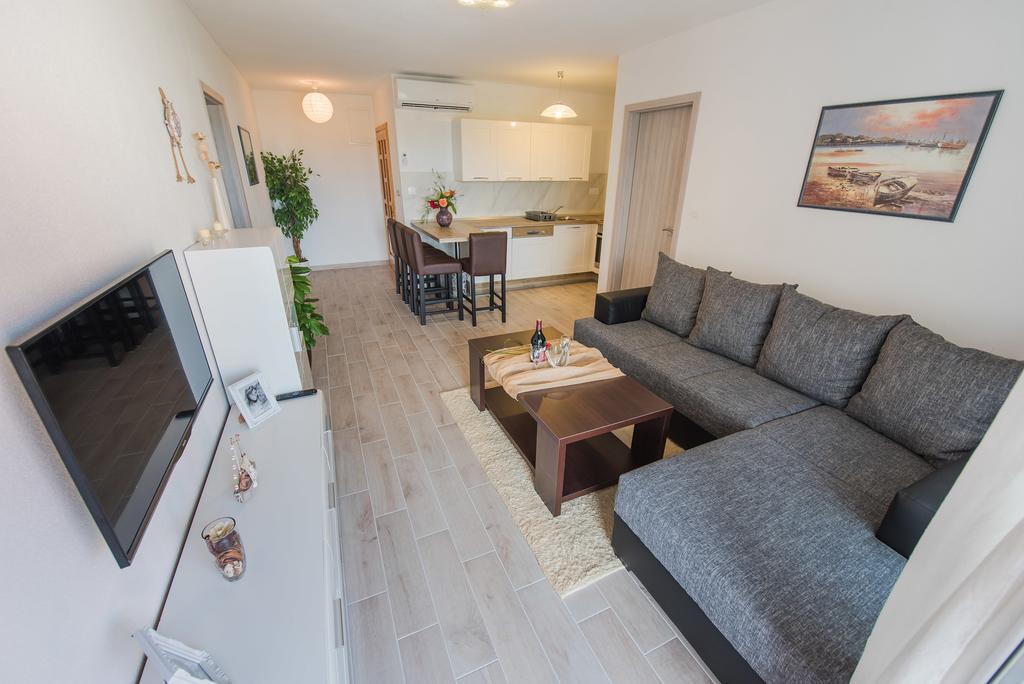 Apartment Grabovac Каштела Номер фото