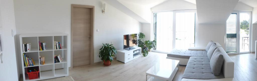 Apartment Grabovac Каштела Экстерьер фото